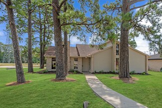 7214 Maple Ln, Baytown, TX 77521