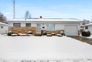 4921 Bloomfield Place, South Bend, IN 46619