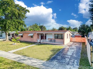 272 NE 44th St, Pompano Beach, FL 33064