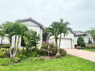 655 S East Boboli Way, Port St. Lucie, FL 34984