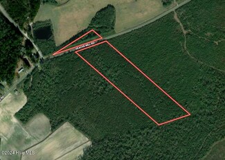 03 Veaches Mill Rd, Warsaw, NC 28398