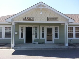 8474 Caratoke Hwy Unit 202, Powells Point, NC 27966