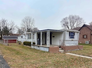 454 Maple St, Tipton, IN 46072