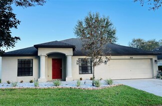 1914 Abbey Ridge Dr, Dover, FL 33527