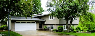 1320 Scenic View Dr, Iowa Falls, IA 50126