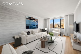 201 E 17th St Unit 14F, New York, NY 10003