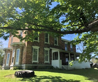 9744 Oakland Rd, Weedsport, NY 13166