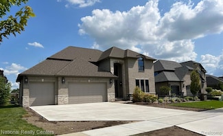 2018 Osprey Dr, Troy, MI 48083