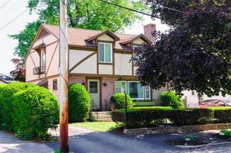 21 Hawley Rd, Melrose, MA 02176