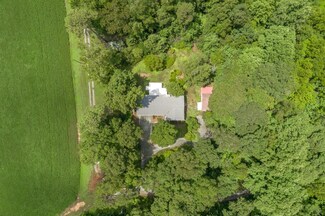 5012 Dairyland Rd, Hillsborough, NC 27278