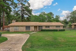 6451 Faust Dr, Shreveport, LA 71129
