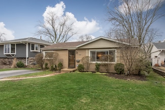 4000 Elm St, Downers Grove, IL 60515