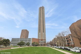 3660 N Lake Shore Dr Unit 2908, Chicago, IL 60613