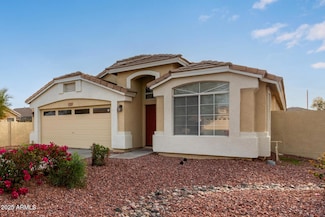 7215 N 76th Ave, Glendale, AZ 85303