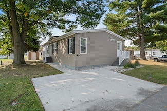 81 Viking Dr NW Unit 81, Sparta, MI 49345