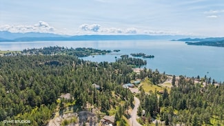255 Boon Rd, Somers, MT 59932
