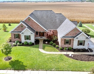 1409 Yorkshire Dr, Savoy, IL 61874