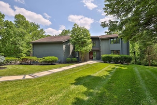 7716 Creekwood Ln, Cincinnati, OH 45237
