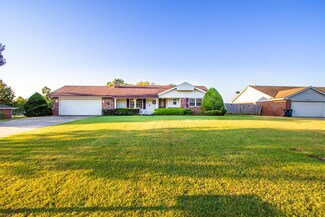 714 W Harrison St, Purcell, OK 73080
