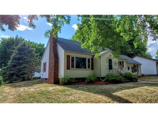 206 Pine St, Lucan, MN 56255