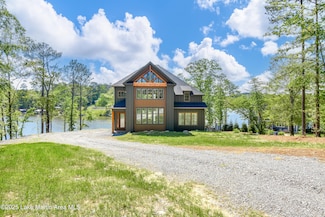 1573 Sturdivant Rd, Jacksons Gap, AL 36861