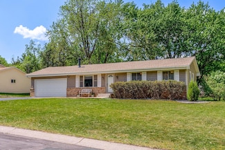 6829 Dallas Ln N, Osseo, MN 55311