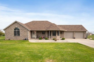 3300 E Indian Hill Dr, Muncie, IN 47302