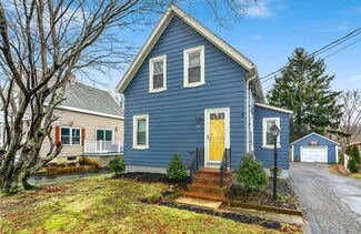 51 Hart St, Taunton, MA 02780