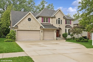 1216 Richmond Ave, Westmont, IL 60559