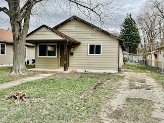 151 N 8th Ave, Beech Grove, IN 46107