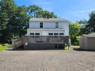 20 Grove Ave, Old Orchard Beach, ME 04064