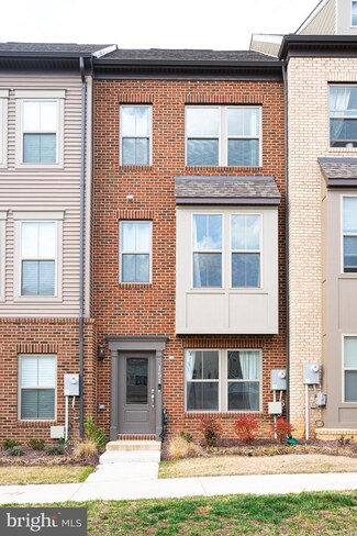 151 Capital Ct, Upper Marlboro, MD 20774