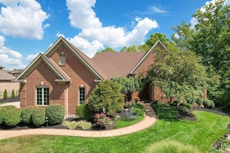 5028 Stone Lake Dr, Maineville, OH 45039