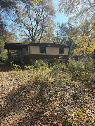 406 Winetta St, Laurens, SC 29360