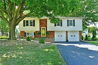336 Orchard Ln, Cortland, OH 44410