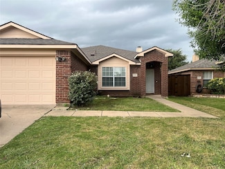 1050 Port Aransas Dr, Little Elm, TX 75068