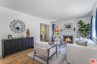 15469 Friar St, Van Nuys, CA 91411