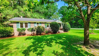 200 Grayson St, Walterboro, SC 29488