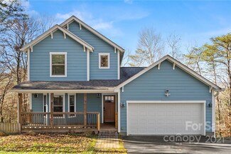 17 Little John Ln, Swannanoa, NC 28778
