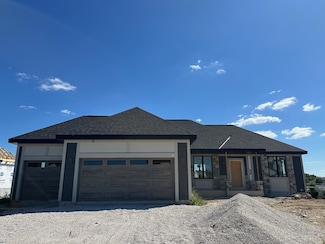 713 Panorama Dr, Waukesha, WI 53188