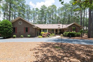 12 Edinburgh Ln, Pinehurst, NC 28374