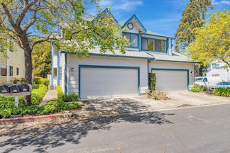 418 Dohrmann Ln, Pinole, CA 94564