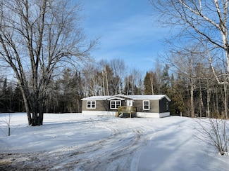 261 Lower Detroit Rd, Plymouth, ME 04969