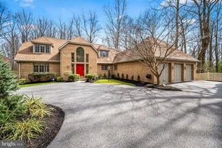 3 Deer Woods Ct, Glen Arm, MD 21057