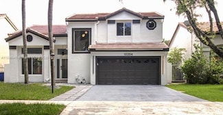 10204 Caracas St, Hollywood, FL 33026