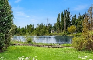 12307 NE 97th St Unit B, Kirkland, WA 98033