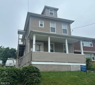 35 Huron Ave, Clifton, NJ 07013