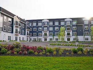 485 Blue Hills Pkwy Unit 23, Milton, MA 02186
