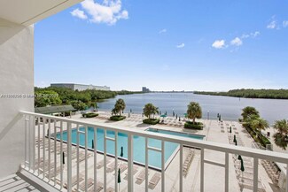 300 Bayview Dr Unit 302, Sunny Isles Beach, FL 33160