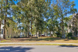 114 Pond Side Rd, Beaufort, SC 29906